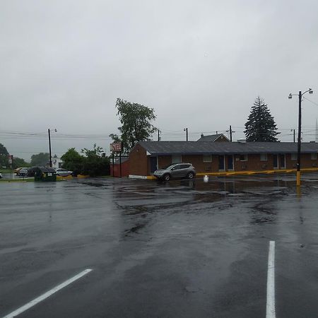 Red Carpet Inn - Allentown Bagian luar foto