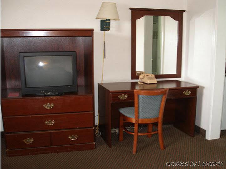 Red Carpet Inn - Allentown Ruang foto